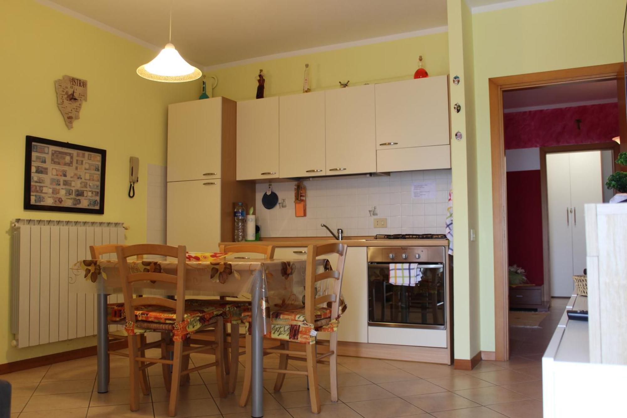 Casa Arcobaleno On Via Francigena Lägenhet Gambassi Terme Exteriör bild